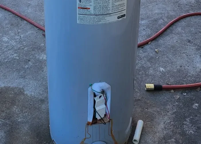 leaking-water-heater-boerne leaking-water-heater-boerne